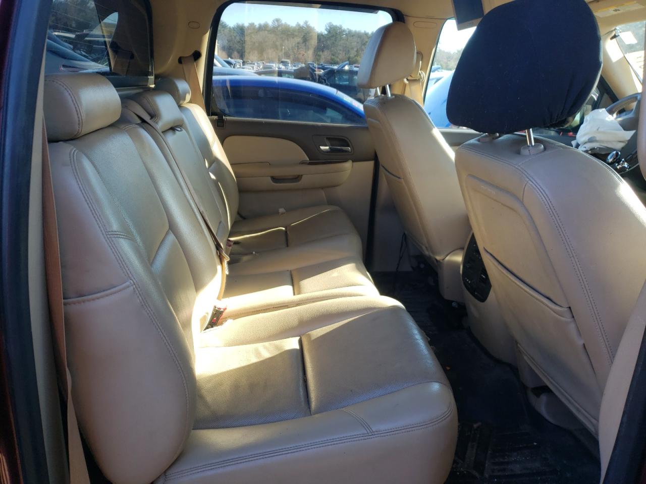 Photo 6 from auction – 2009 CHEVROLET AVALANCHE with VIN 3GNFK32049G140104