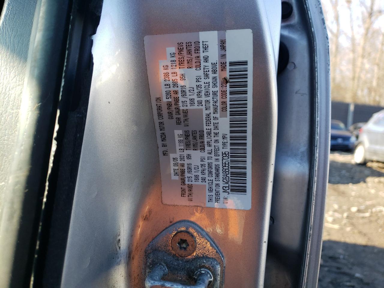 Photo 10 from auction – 2006 MAZDA MPV WAGON with VIN JM3LW28A860557095
