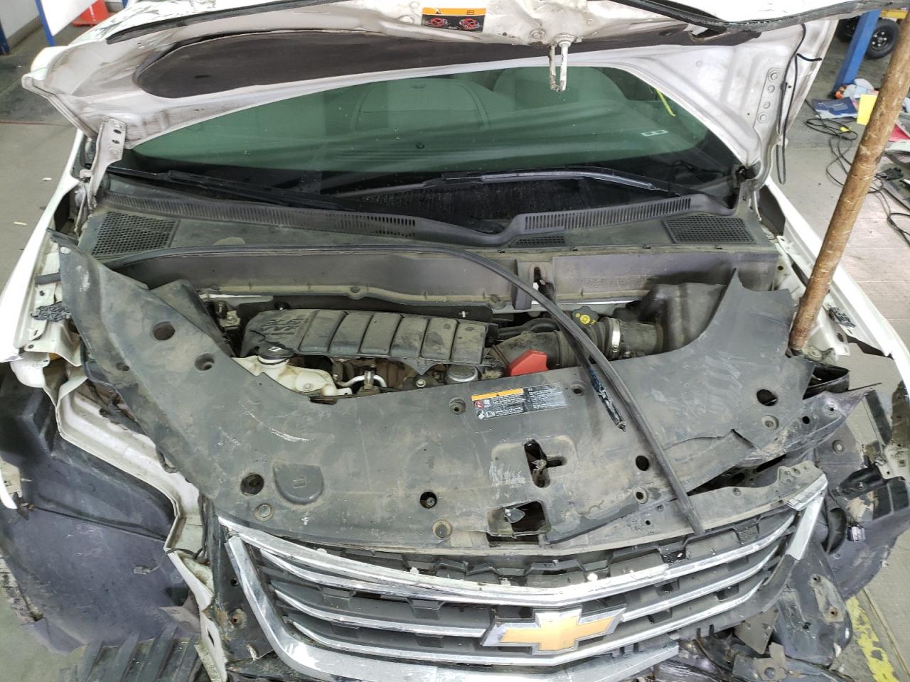 Photo 7 from auction – 2014 CHEVROLET TRAVERSE L with VIN 1GNKVHKD0EJ226167