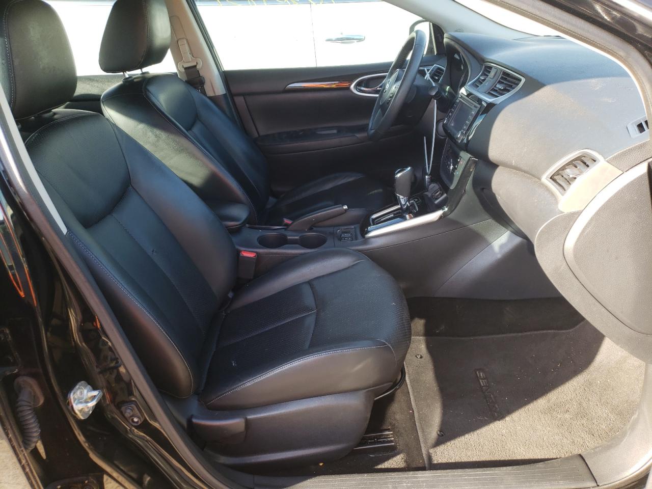 Photo 5 from auction – 2017 NISSAN SENTRA S with VIN 3N1AB7AP4HY408766