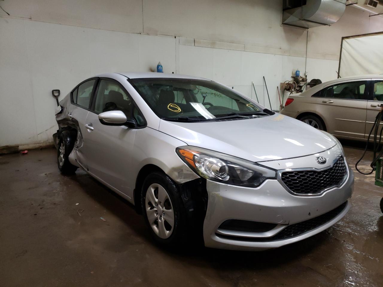 Photo 1 from auction – 2015 KIA FORTE LX with VIN KNAFK4A6XF5431176
