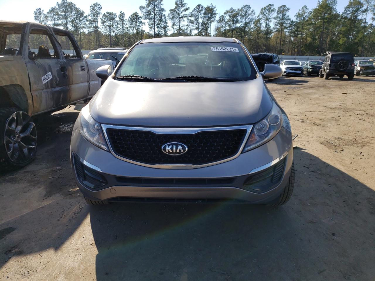 Photo 9 from auction – 2016 KIA SPORTAGE L with VIN KNDPBCAC0G7872392