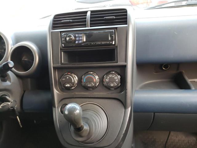 Photo 9 from auction – 2005 HONDA ELEMENT LX with VIN 5J6YH17385L009644