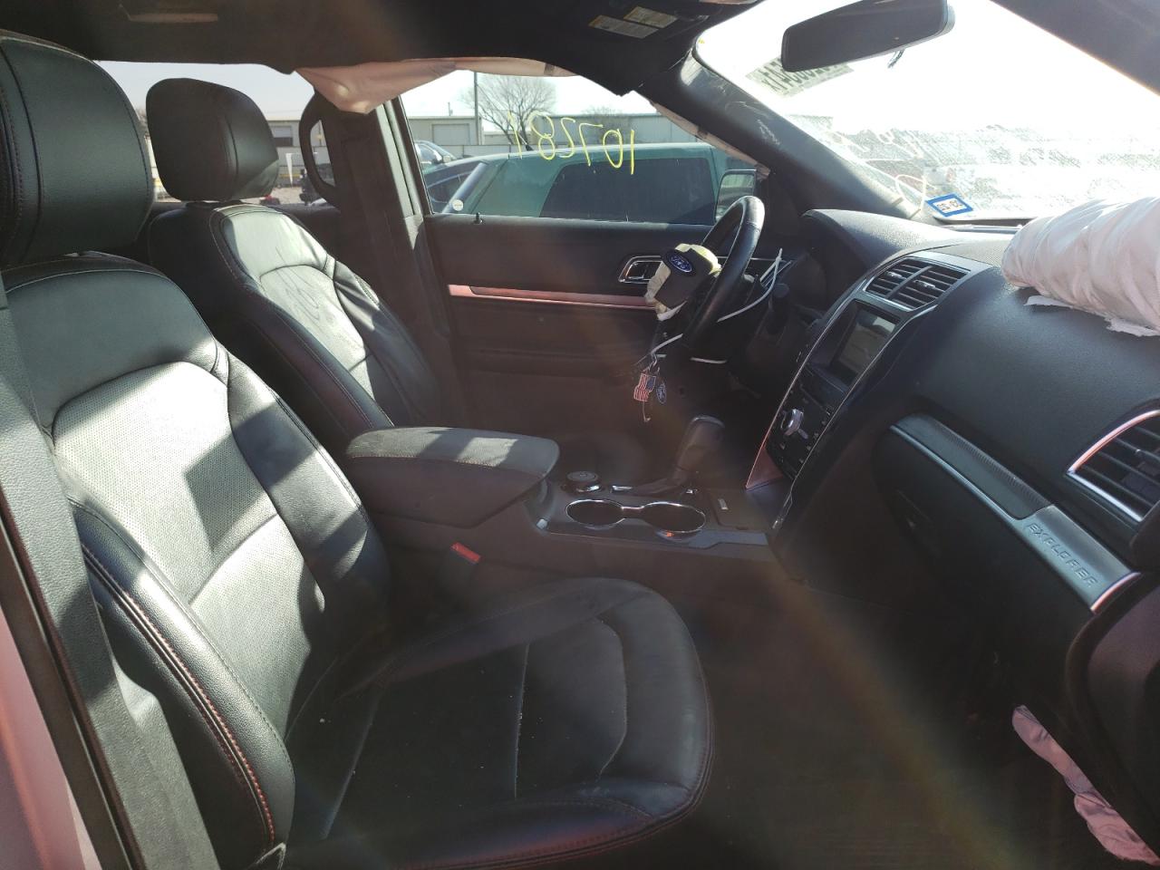 Photo 5 from auction – 2017 FORD EXPLORER S with VIN 1FM5K8GT7HGC89312