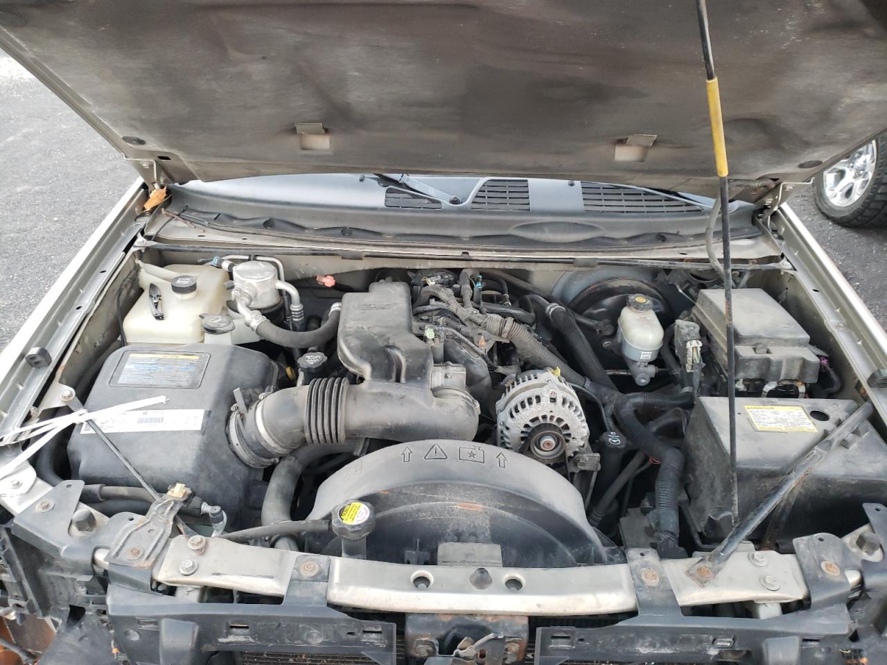 Photo 7 from auction – 2003 GMC ENVOY XL with VIN 1GKET16P236229065