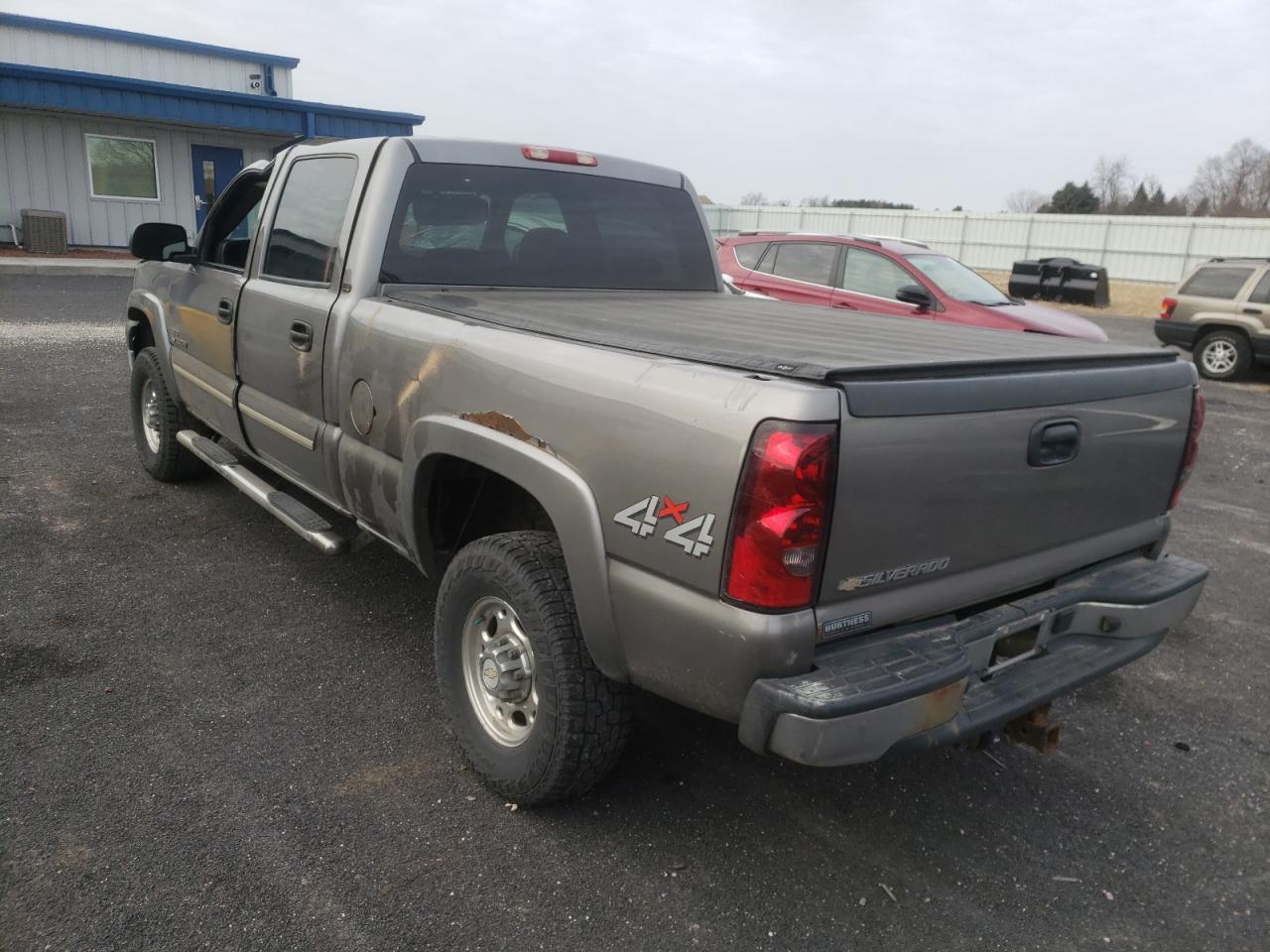 Photo 3 from auction – 2006 CHEVROLET SILVERADO with VIN 1GCHK23D66F143158