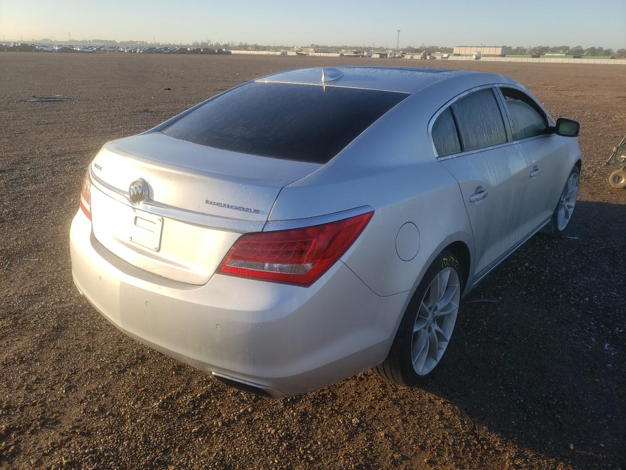 Photo 4 from auction – 2016 BUICK LACROSSE with VIN 1G4GB5G3XGF120171
