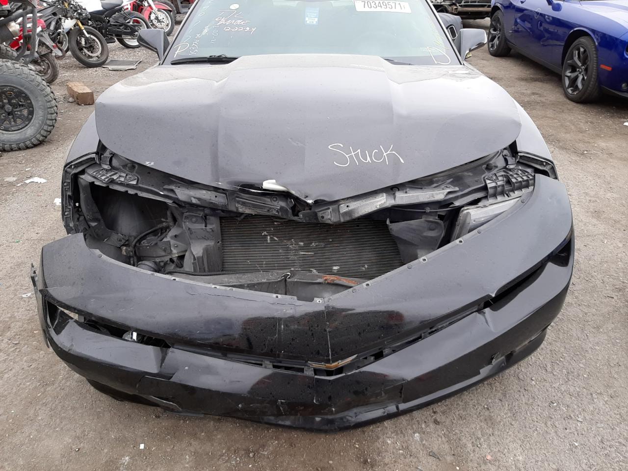 Photo 7 from auction – 2015 CHEVROLET CAMARO LS with VIN 2G1FB1E36F9290717