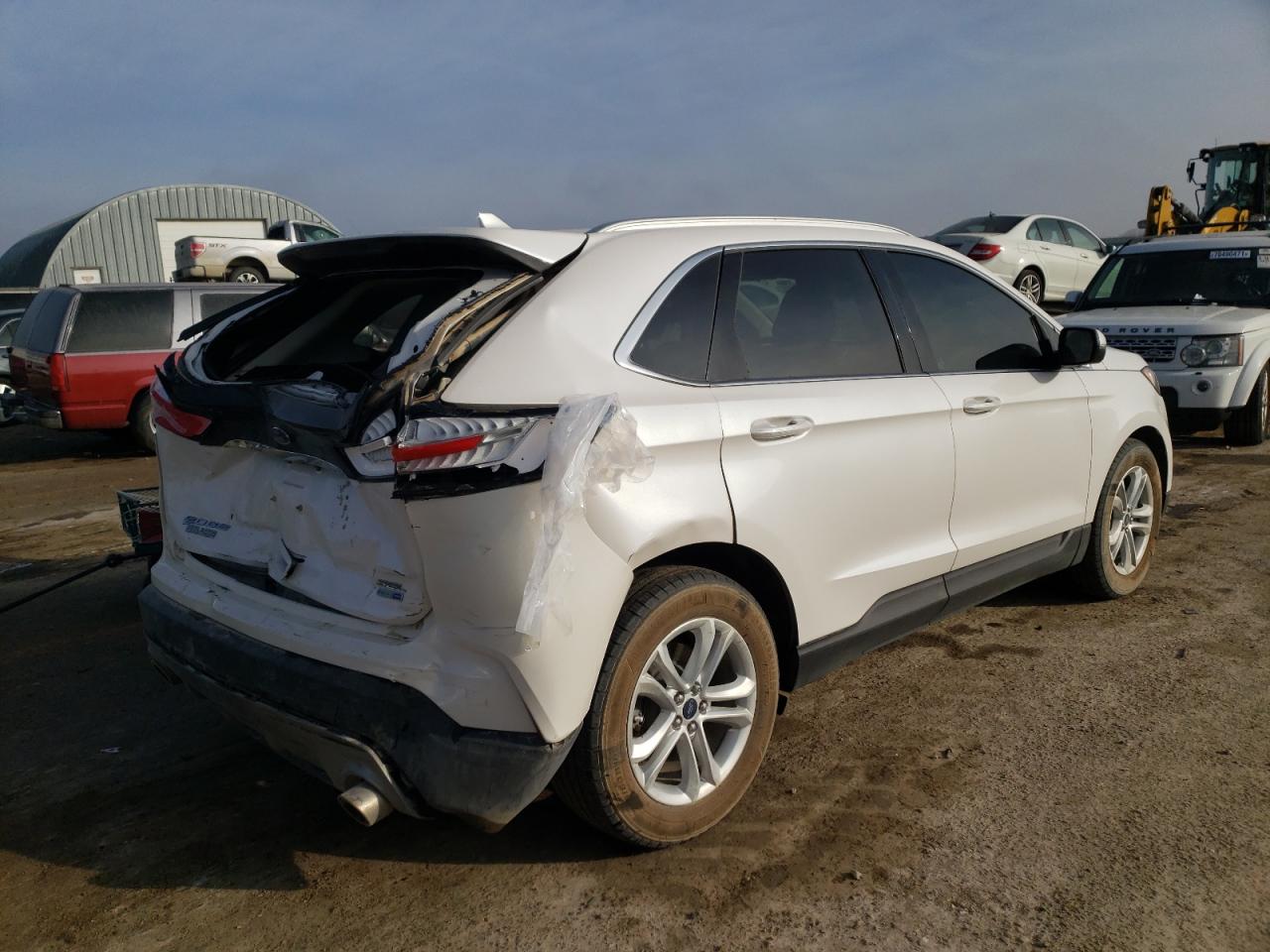 Photo 4 from auction – 2019 FORD EDGE SEL with VIN 2FMPK4J96KBB76125