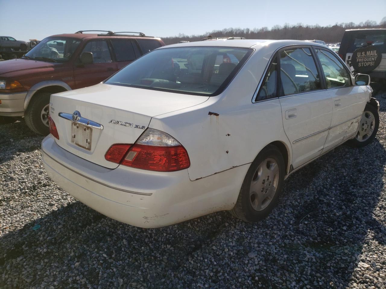 Photo 4 from auction – 2003 TOYOTA AVALON XL with VIN 4T1BF28B03U279127
