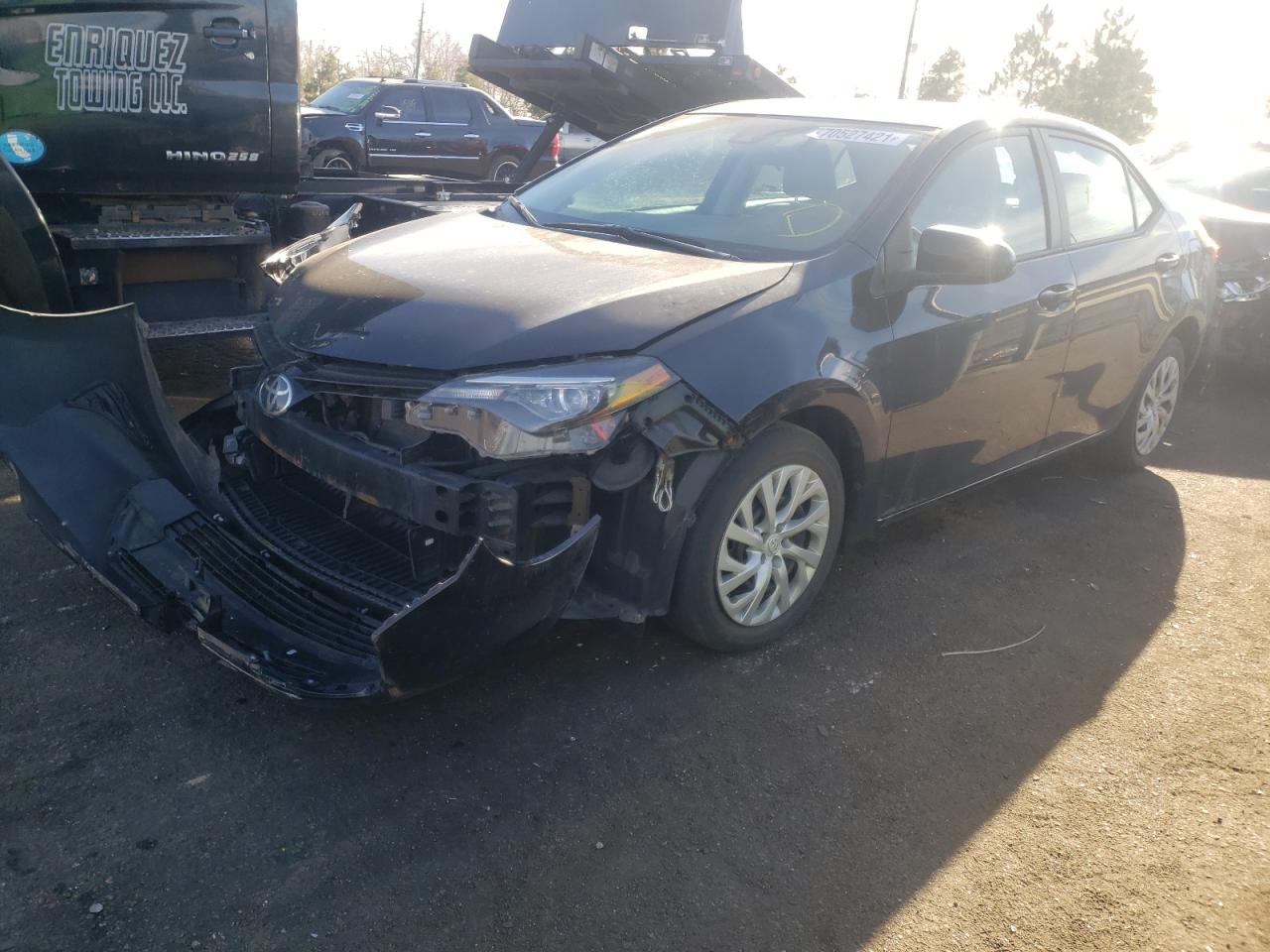 Photo 2 from auction – 2017 TOYOTA COROLLA L with VIN 2T1BURHEXHC963488