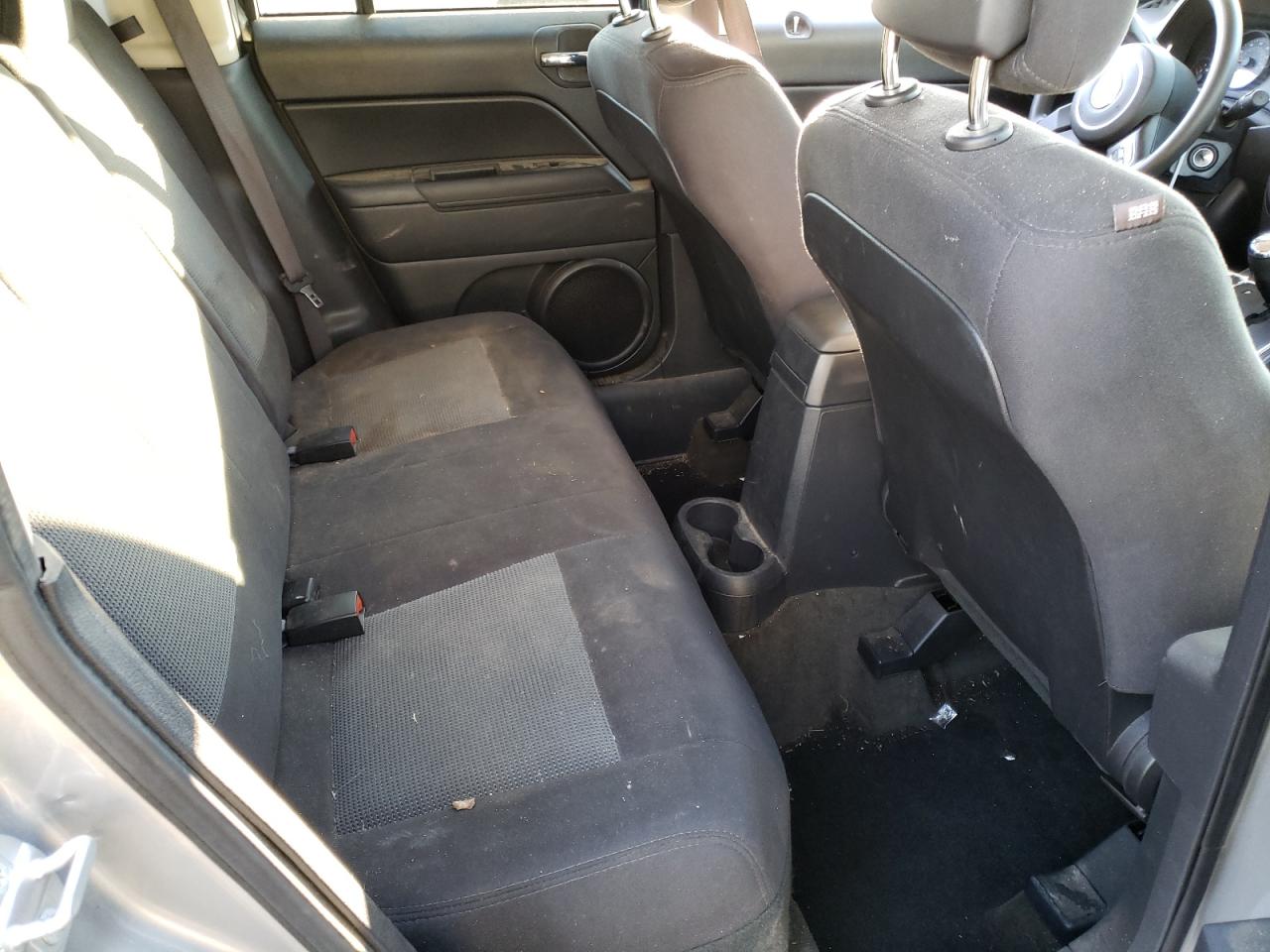 Photo 6 from auction – 2016 JEEP PATRIOT SP with VIN 1C4NJPBA3GD676138