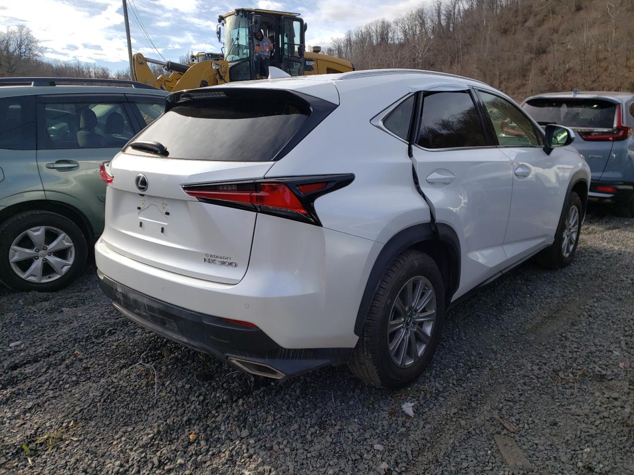 Photo 4 from auction – 2021 LEXUS NX 300 BAS with VIN JTJDARDZXM5019477