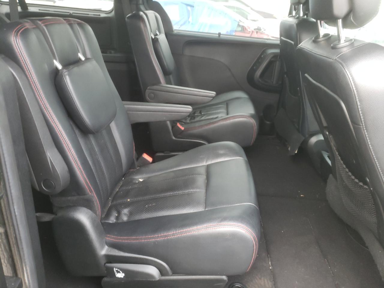 Photo 6 from auction – 2017 DODGE GRAND CARA with VIN 2C4RDGEG7HR740379