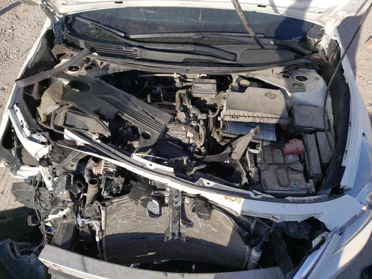 Photo 7 from auction – 2015 NISSAN ALTIMA 2.5 with VIN 1N4AL3AP4FC168617