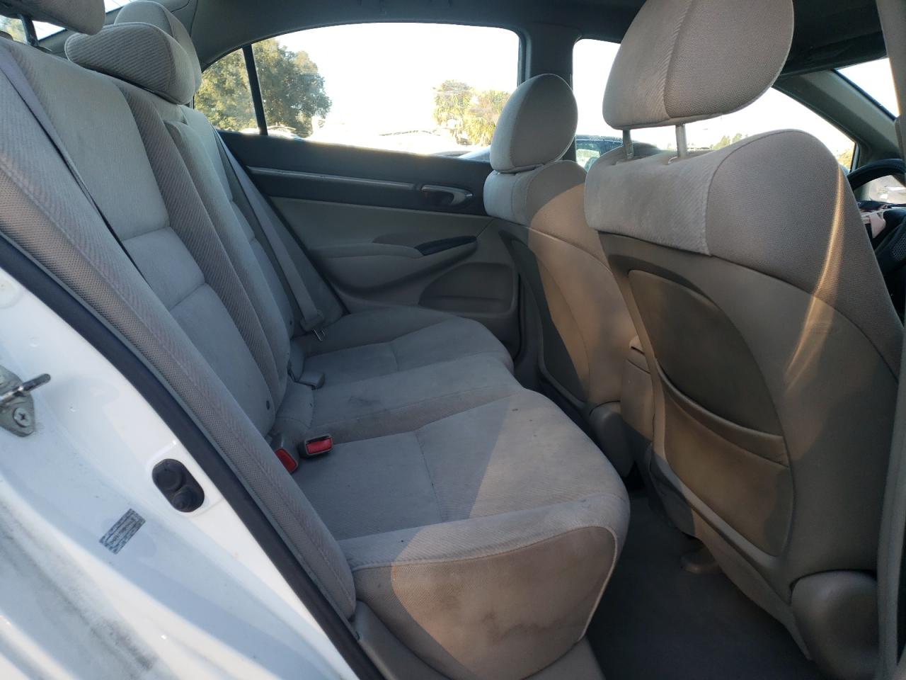 Photo 6 from auction – 2011 HONDA CIVIC EX with VIN 2HGFA1F80BH546632