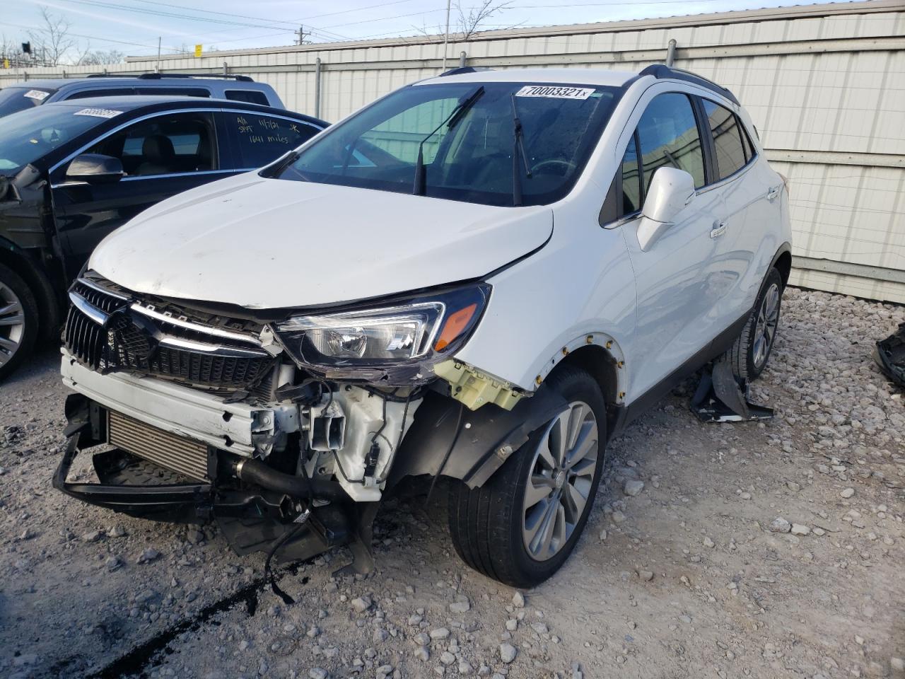 Photo 2 from auction – 2017 BUICK ENCORE PRE with VIN KL4CJASB1HB089473