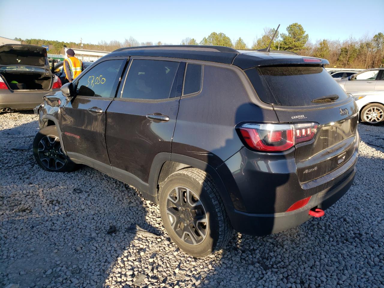 Photo 3 from auction – 2019 JEEP COMPASS TR with VIN 3C4NJDDB7KT618010