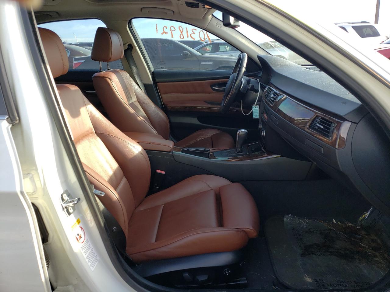 Photo 5 from auction – 2007 BMW 335 I with VIN WBAVB73517PA89384