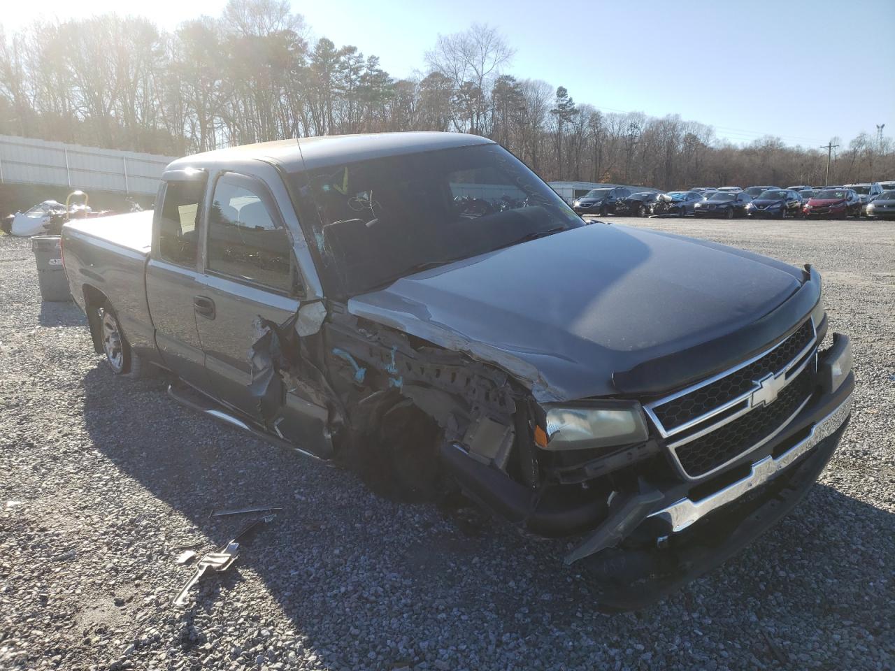 CHEVROLET SILVERADO 2006 with VIN 1GCEC19XX6Z195967 - Photo from auction