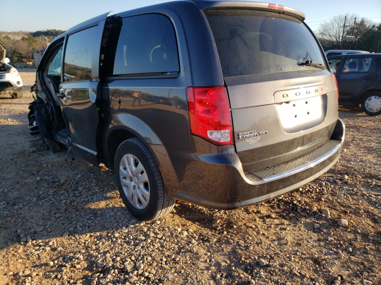 Photo 3 from auction – 2019 DODGE GRAND CARA with VIN 2C4RDGBG8KR616553