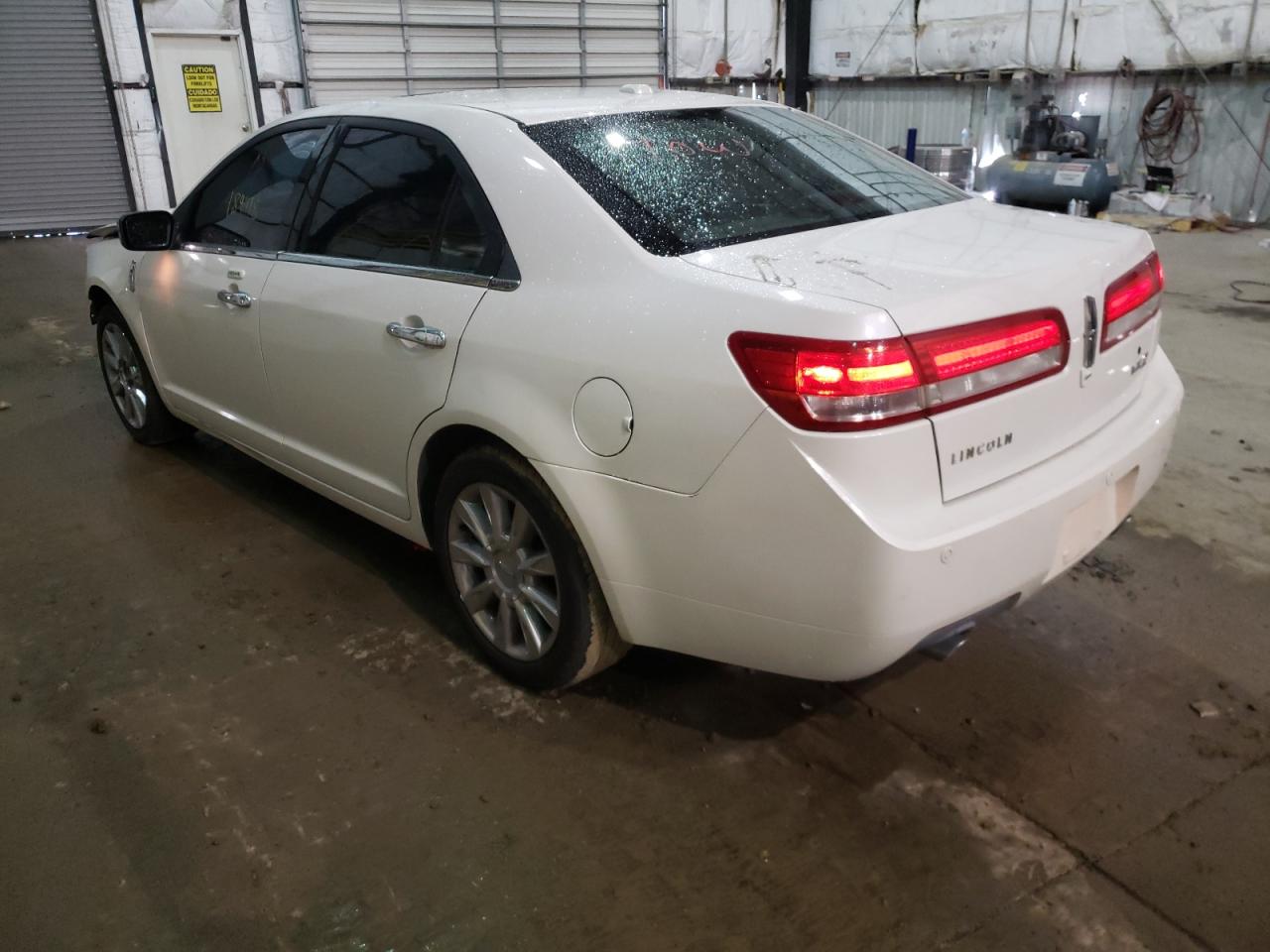 Photo 3 from auction – 2012 LINCOLN MKZ with VIN 3LNHL2GC2CR802815