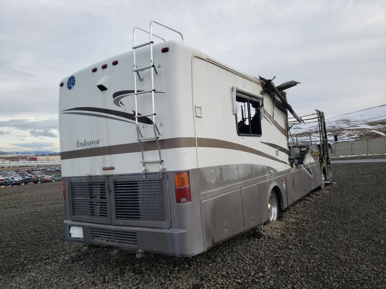 Photo 4 from auction – 2002 ENDV MOTORHOME with VIN 1RF22454322016747