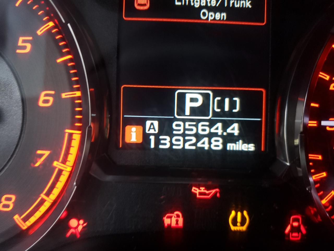 Photo 8 from auction – 2015 SUBARU WRX PREMIU with VIN JF1VA1D69F8809648