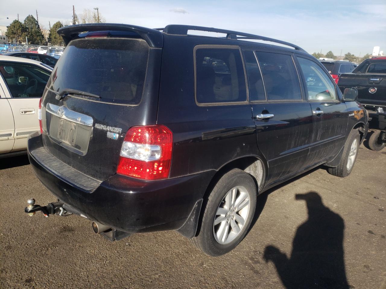 Photo 4 from auction – 2007 TOYOTA HIGHLANDER with VIN JTEHW21AX70040080