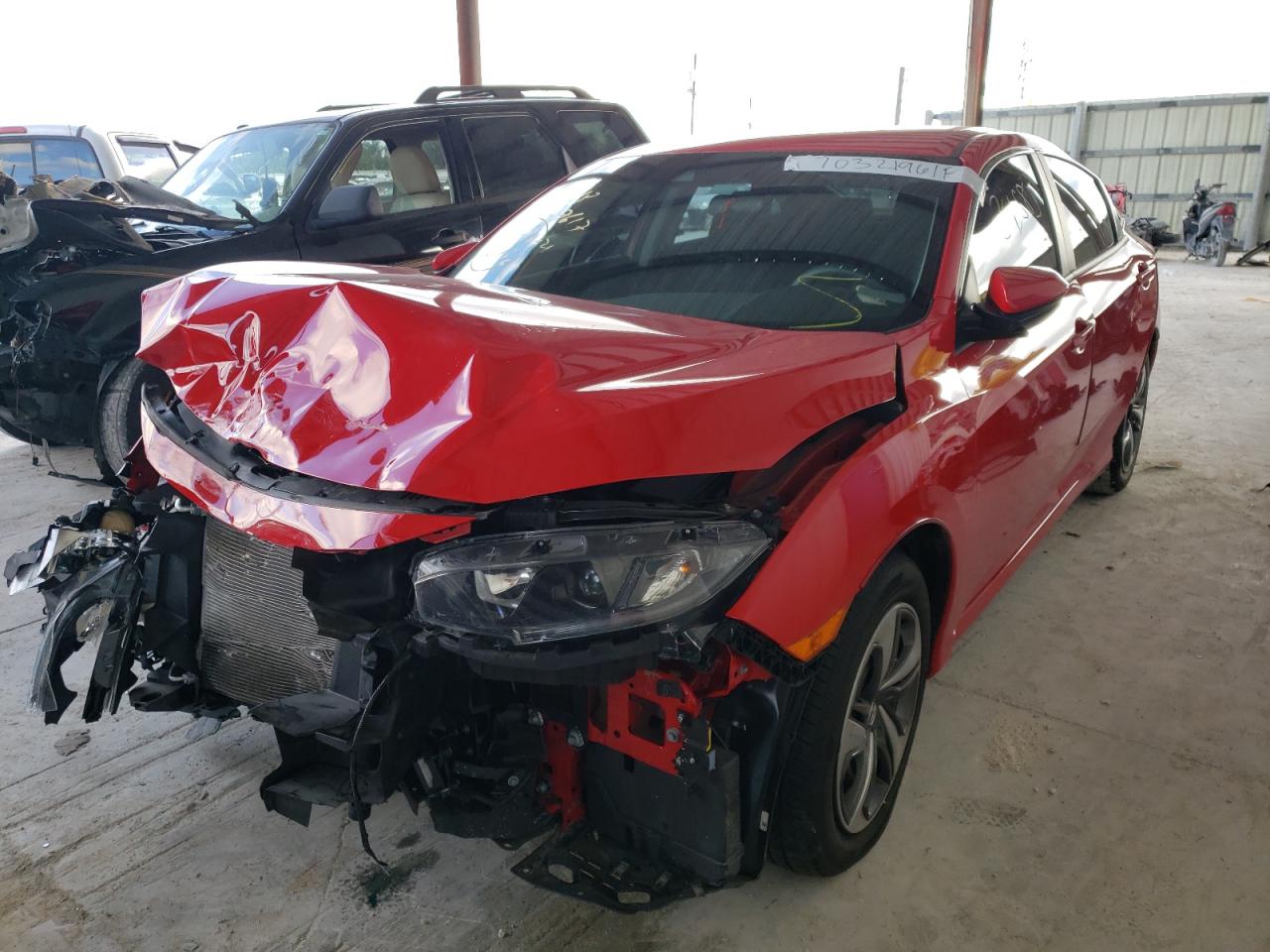 Photo 2 from auction – 2019 HONDA CIVIC LX with VIN 2HGFC2F67KH577617