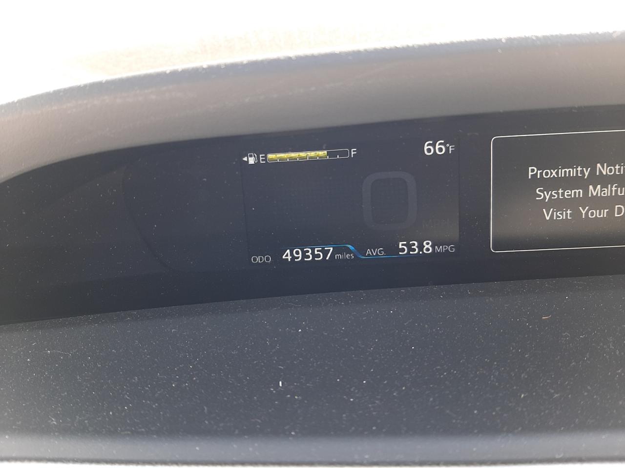 Photo 8 from auction – 2016 TOYOTA PRIUS with VIN JTDKARFU6G3007287