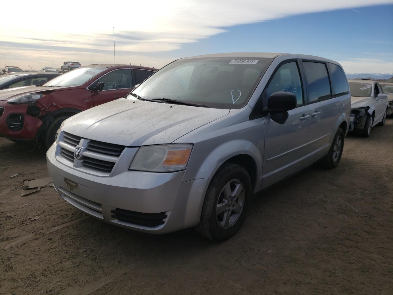 Photo 2 from auction – 2010 DODGE GRAND CARA with VIN 2D4RN4DE0AR327773