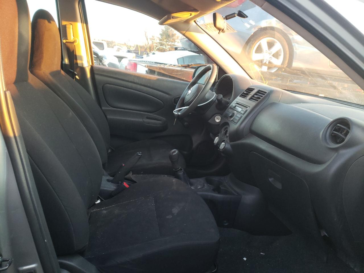 Photo 5 from auction – 2014 NISSAN VERSA S with VIN 3N1CN7AP0EL808204