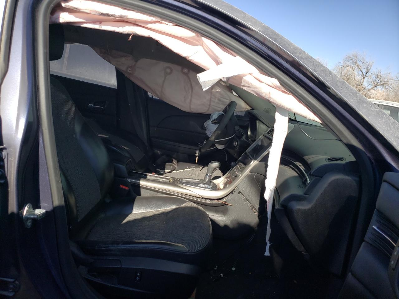 Photo 5 from auction – 2013 CHEVROLET MALIBU 1LT with VIN 1G11C5SA7DF233643