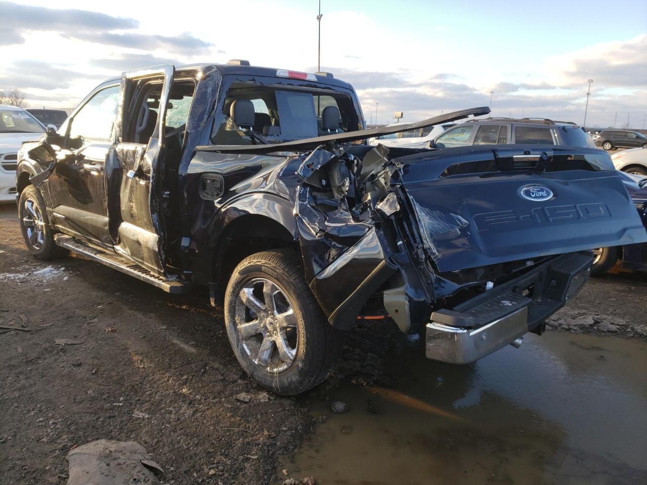 Photo 3 from auction – 2021 FORD F150 SUPER with VIN 1FTFW1ED0MFC03189