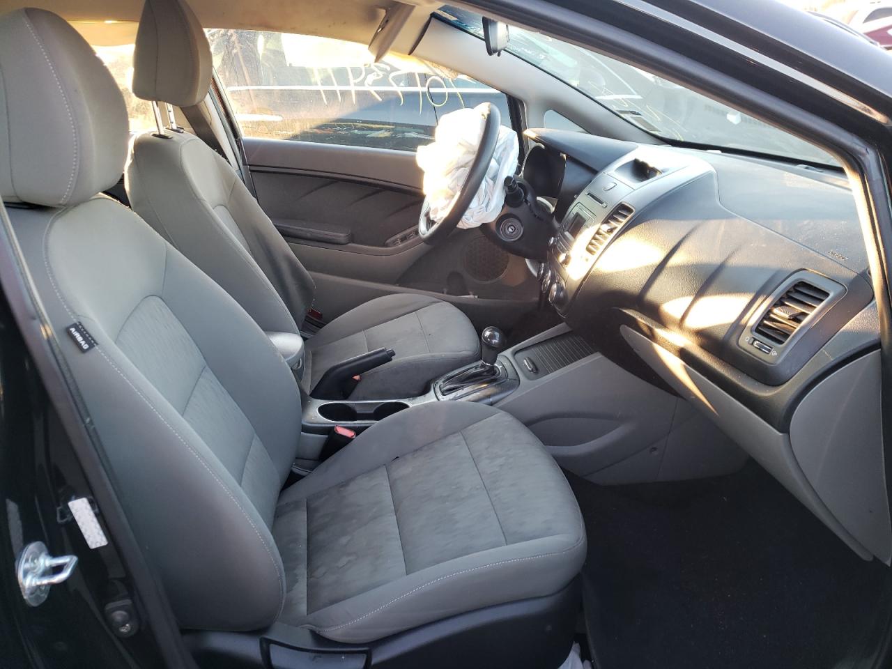 Photo 5 from auction – 2016 KIA FORTE LX with VIN KNAFK4A69G5535532