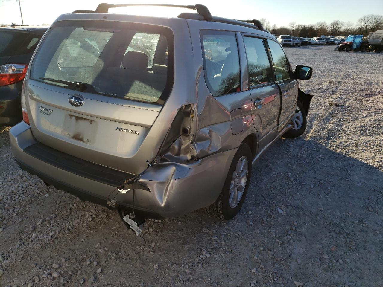 Photo 4 from auction – 2006 SUBARU FORESTER 2 with VIN JF1SG656X6H749456