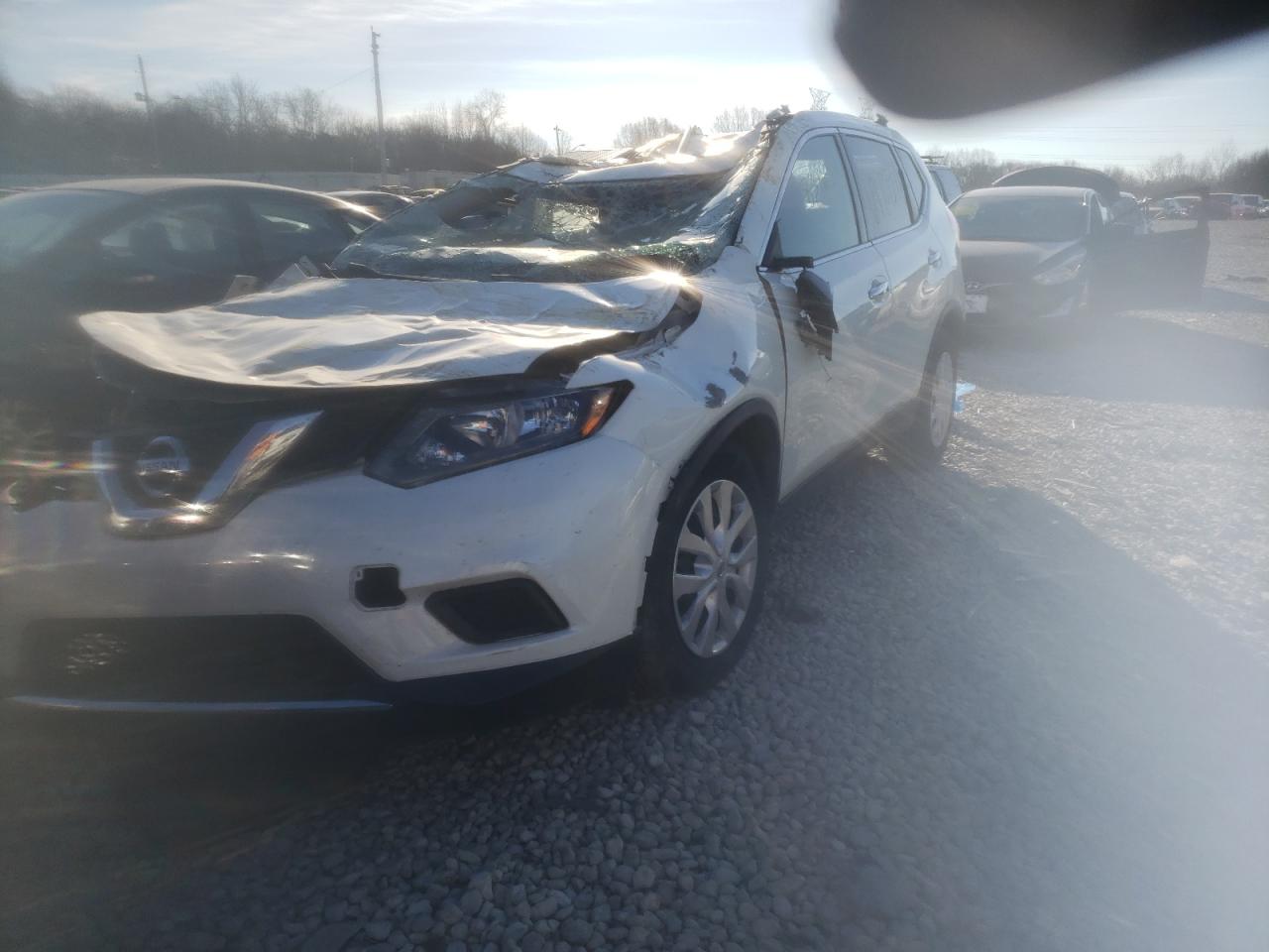 Photo 2 from auction – 2016 NISSAN ROGUE S with VIN 5N1AT2MV4GC853339