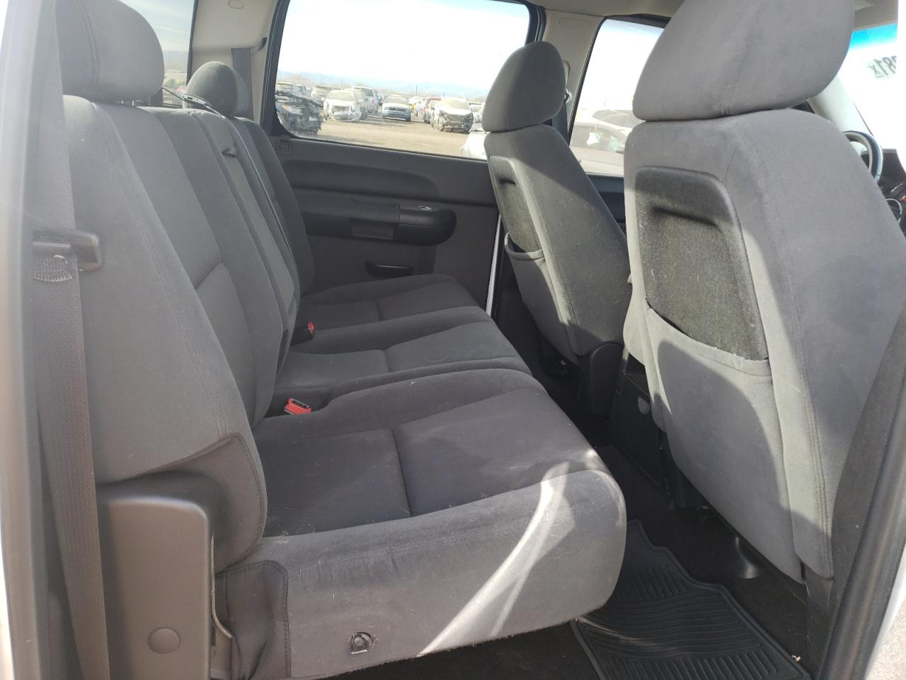 Photo 6 from auction – 2009 GMC SIERRA K15 with VIN 3GTEK23349G163390