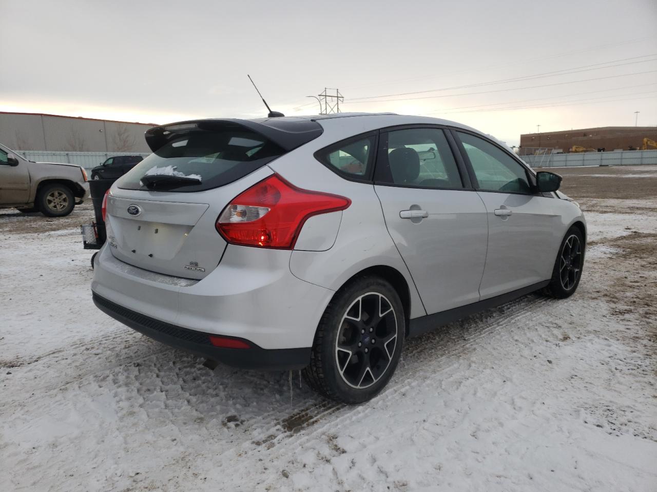 Photo 4 from auction – 2013 FORD FOCUS SE with VIN 1FADP3K21DL335064
