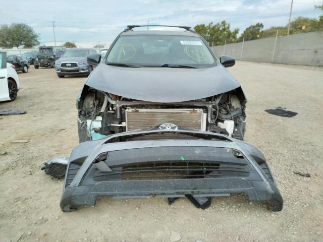 Photo 9 from auction – 2016 TOYOTA RAV4 LE with VIN JTMZFREV9GD084126