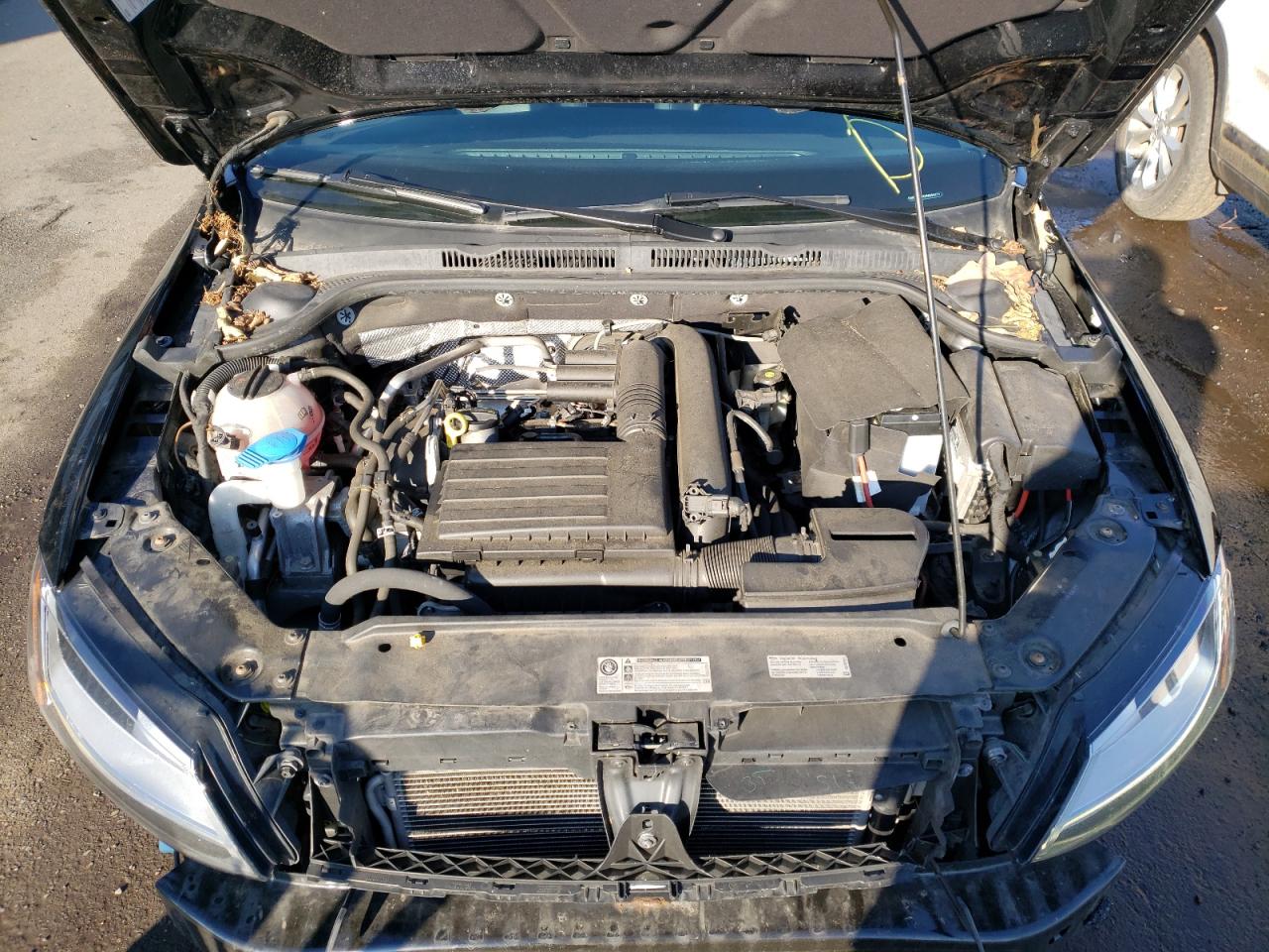 Photo 7 from auction – 2017 VOLKSWAGEN JETTA SE with VIN 3VWDB7AJ4HM204771