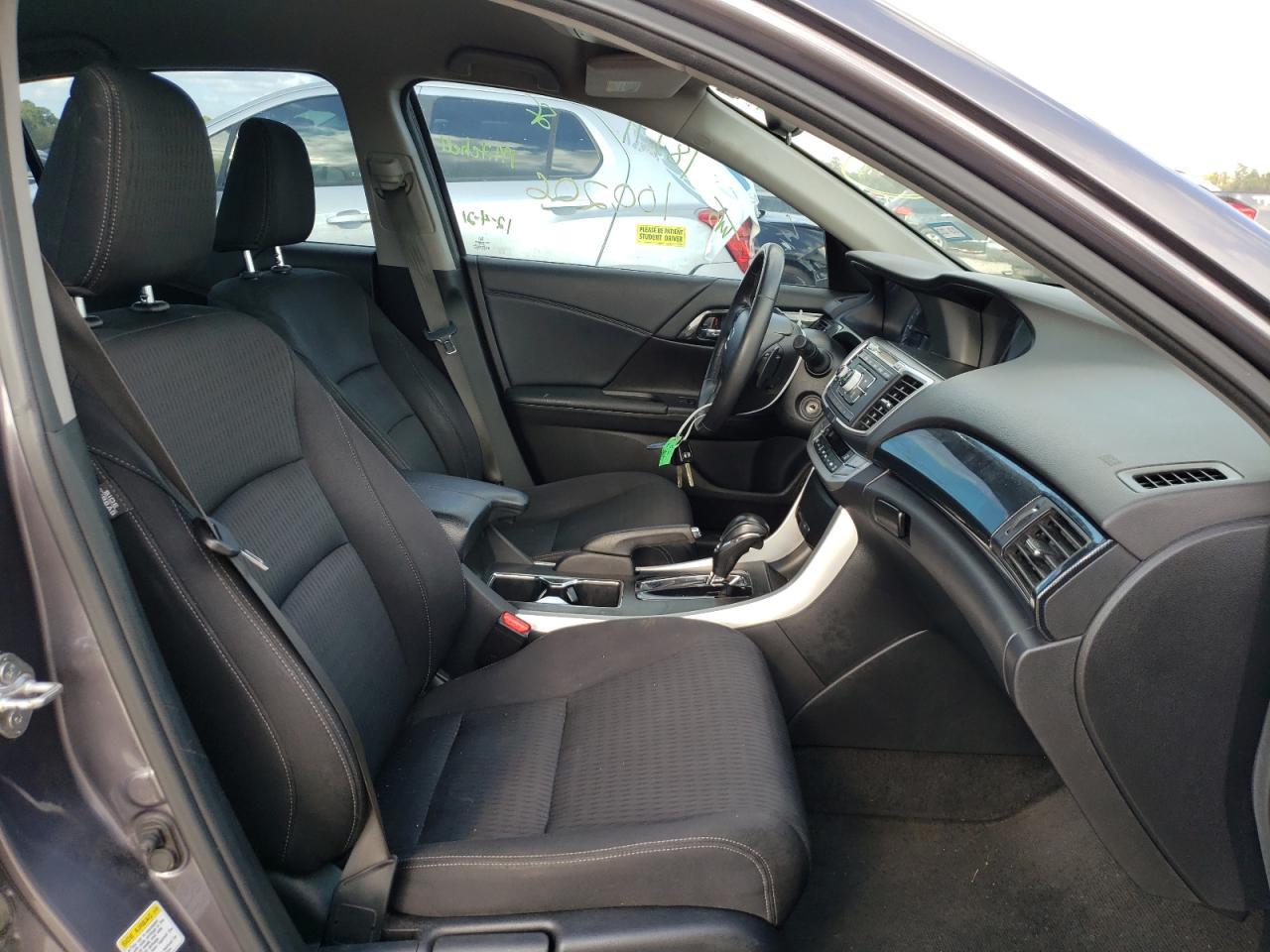 Photo 5 from auction – 2014 HONDA ACCORD SPO with VIN 1HGCR2F58EA091880