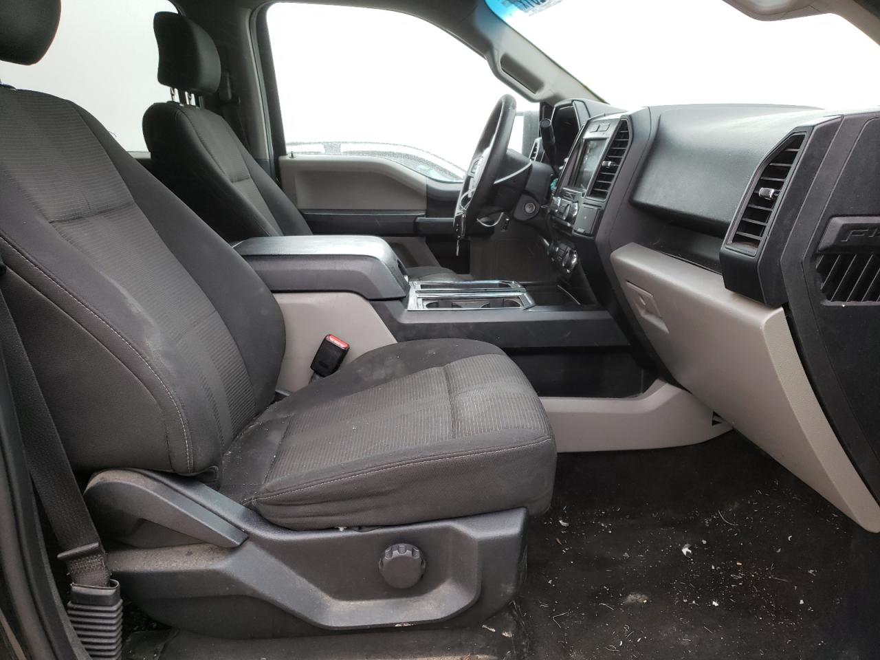 Photo 5 from auction – 2017 FORD F150 SUPER with VIN 1FTEW1CP4HKD68801