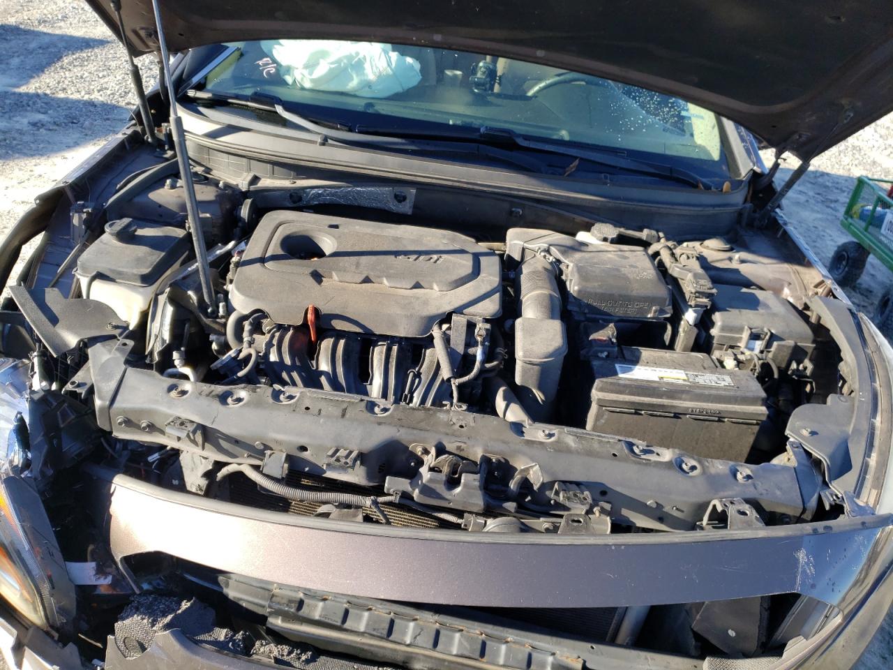 Photo 7 from auction – 2017 HYUNDAI SONATA SE with VIN 5NPE24AF6HH447487