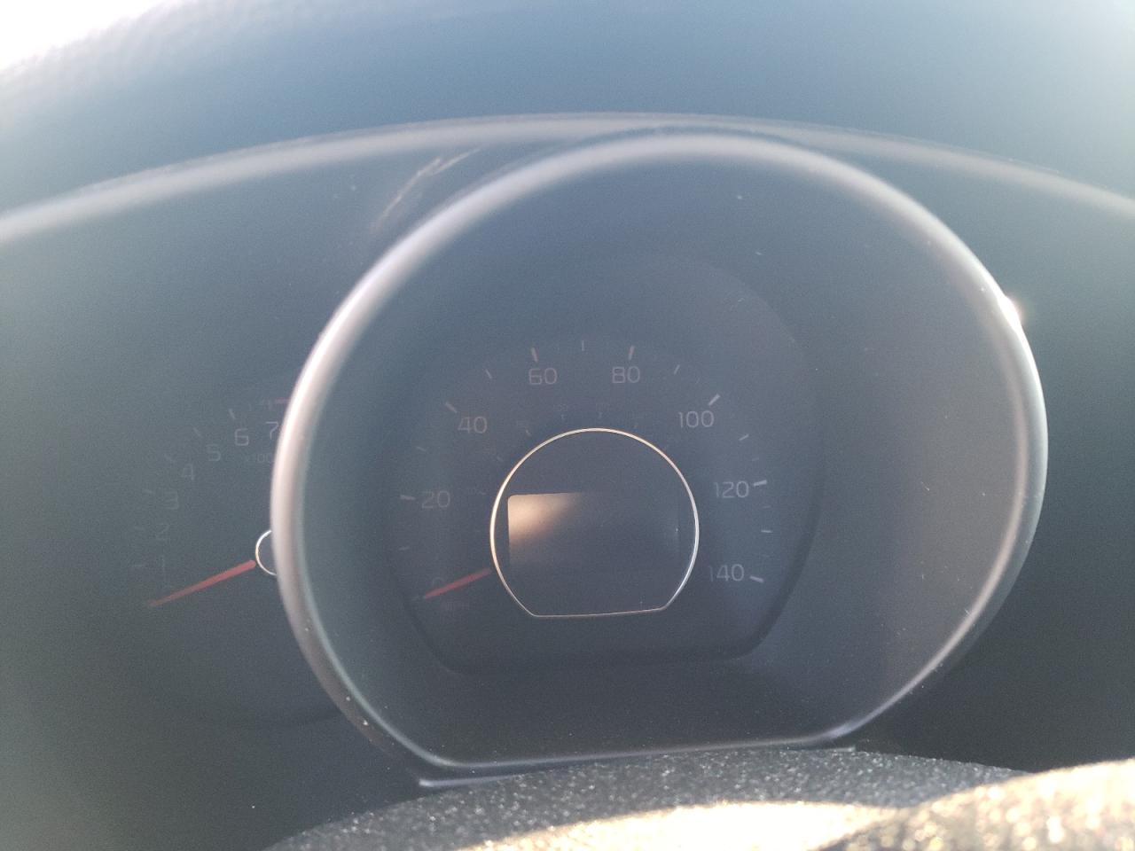 Photo 8 from auction – 2015 KIA SOUL with VIN KNDJN2A22F7211590