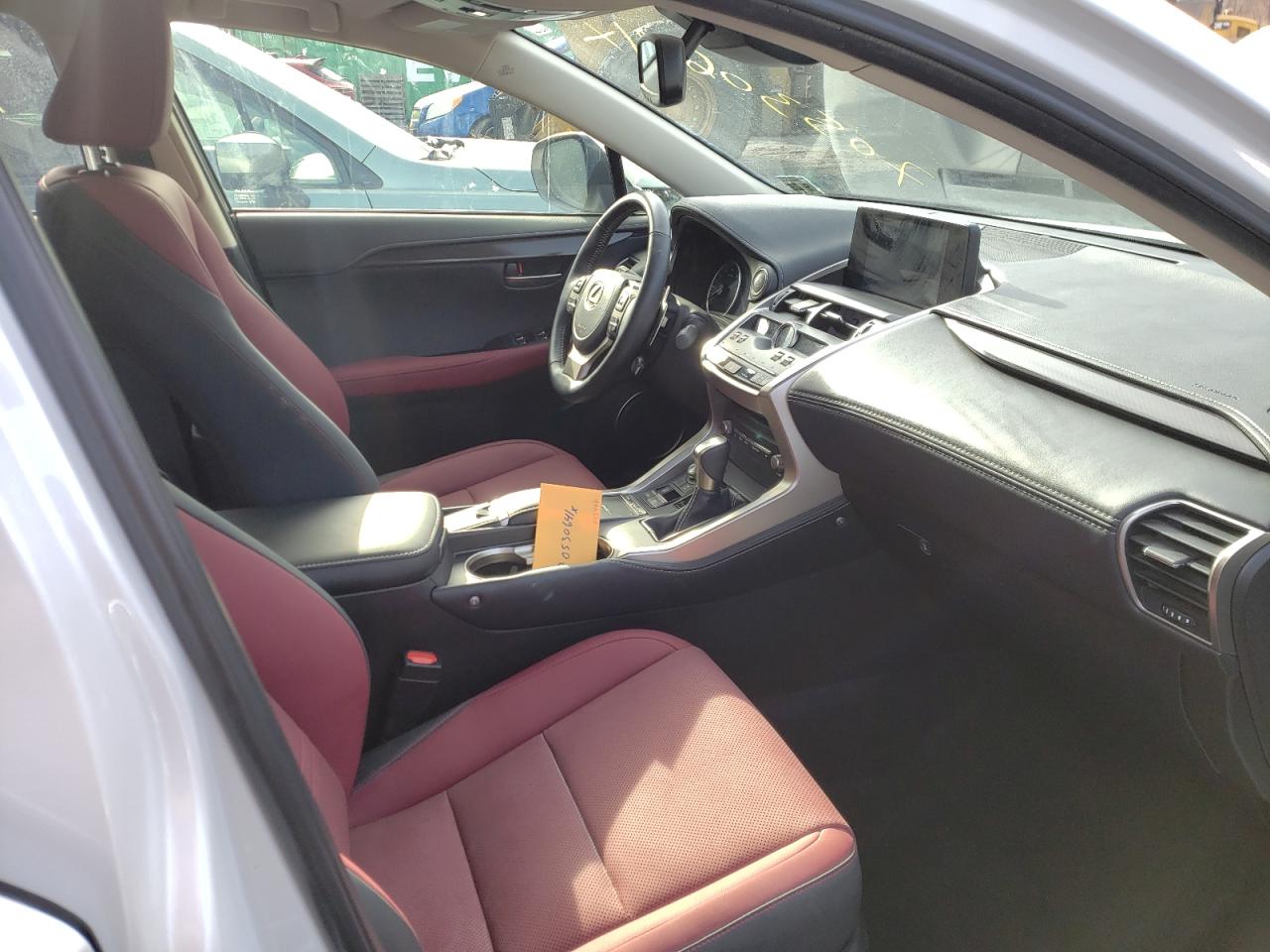Photo 5 from auction – 2021 LEXUS NX 300 BAS with VIN JTJDARDZXM5019477
