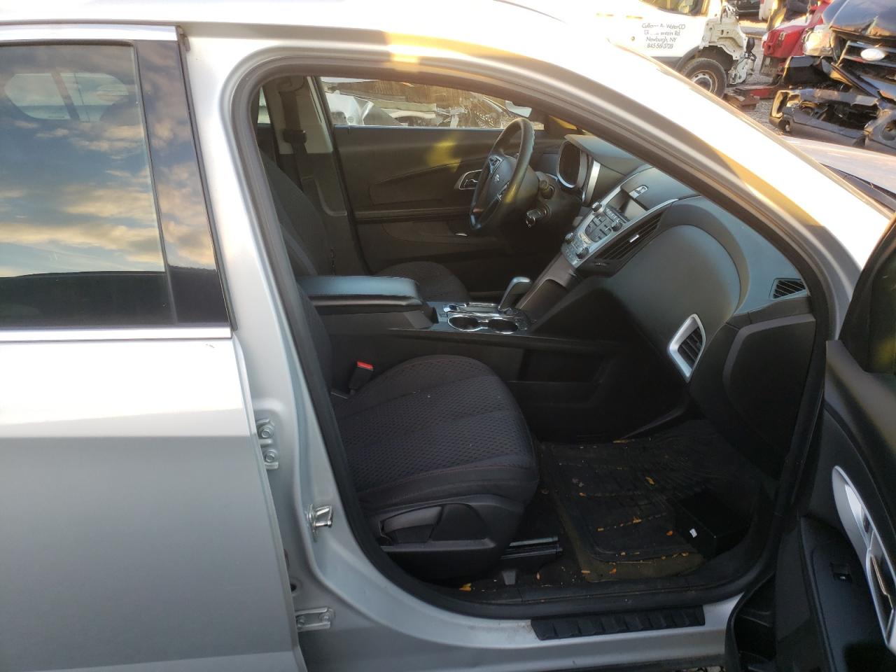 Photo 5 from auction – 2012 CHEVROLET EQUINOX LS with VIN 2GNFLCEK1C6234745