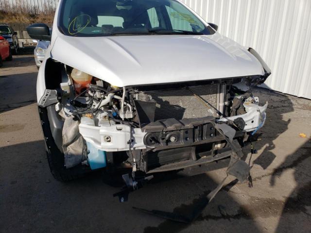 Photo 9 from auction – 2017 FORD ESCAPE S with VIN 1FMCU0F70HUD95240