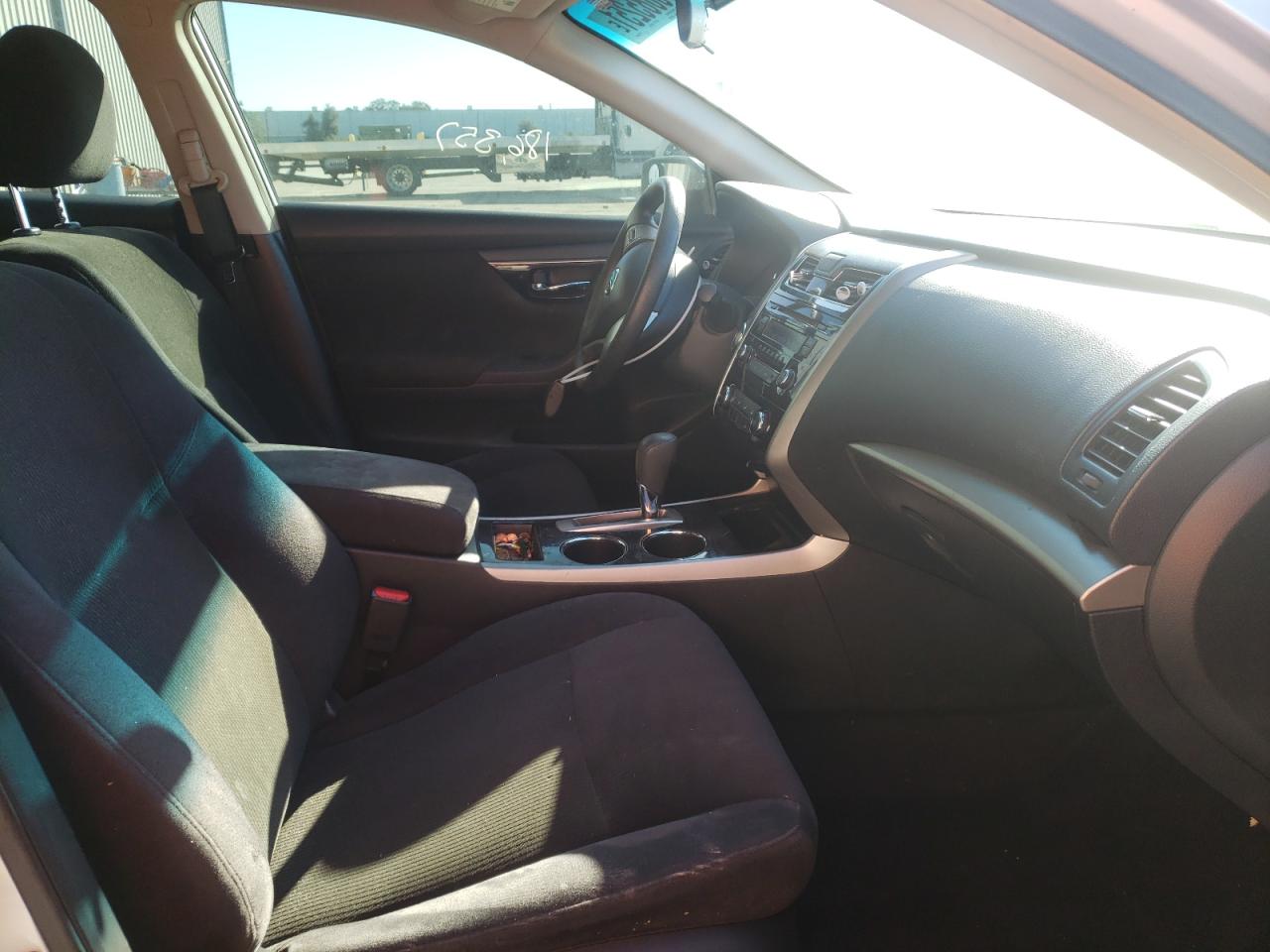 Photo 5 from auction – 2013 NISSAN ALTIMA 2.5 with VIN 1N4AL3AP4DC140295